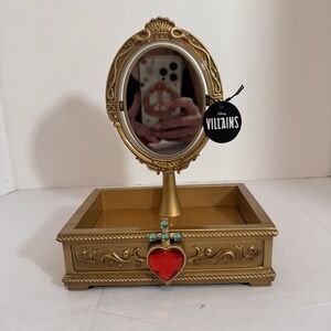 Bath And Body Works Disney Villains Evil Queen Light Up Body Care Tray